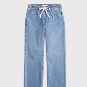 Abercrombie & Fitch Light Blue Straight  Leg Jeans size 32